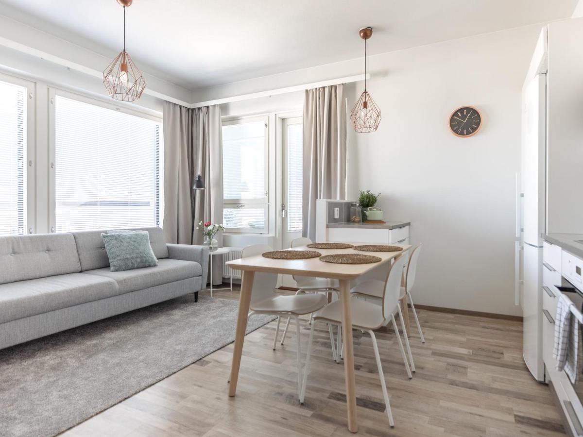 Arctic Penthouse City Suite Рованиеми Екстериор снимка